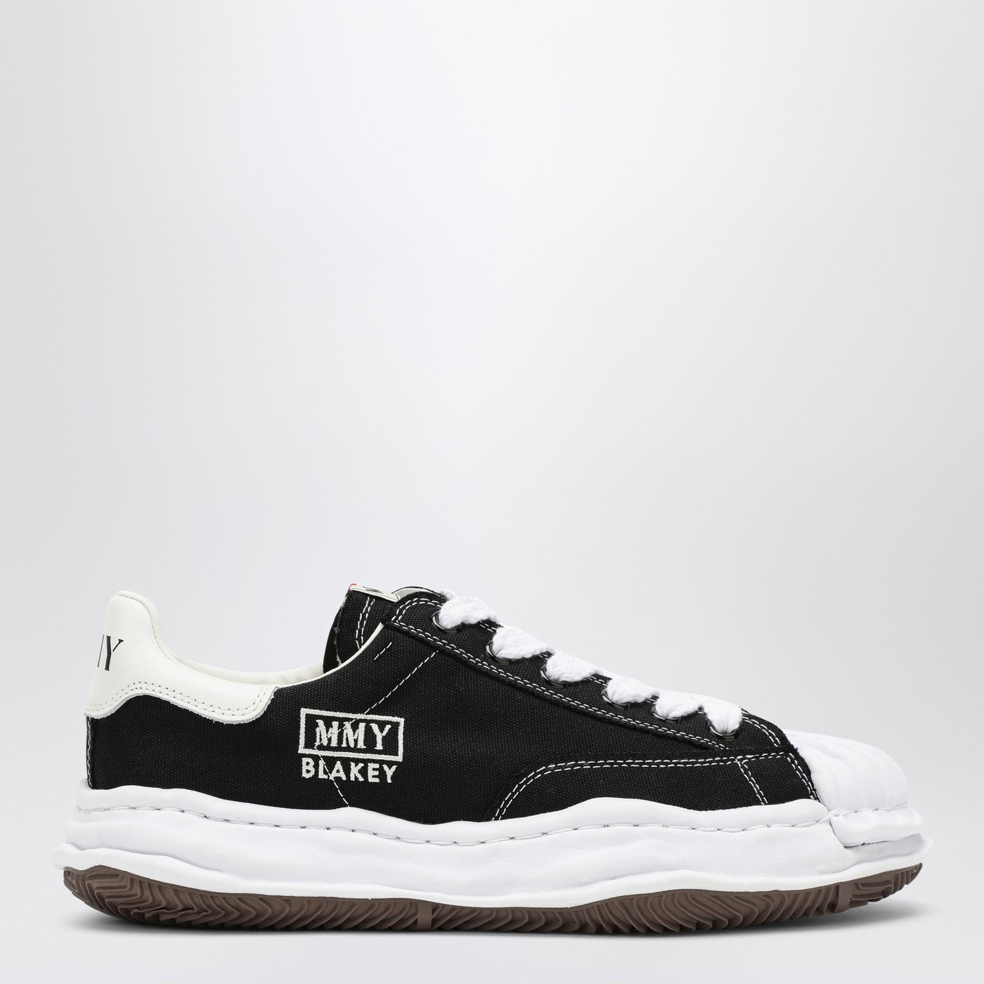 Maison Mihara Yasuhiro Black Canvas Blakey Low Top Sneakers – Balardi