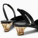 Ferragamo Black Slingback con talón de jaula