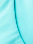 Jade nager nue au fond minimum