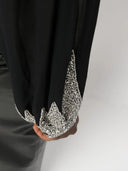 강력한 강한 "마법에 걸린"자수 세련된 조지테 셔츠