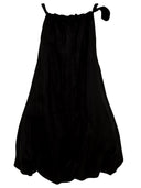 Akep Dresses Black