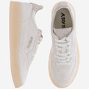 Autry Low Medalist Sneakers
