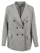 Giacche di soffitta e fienile grigio