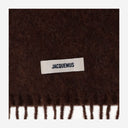 Jacquemus l'écharpe de la maison