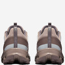 Sur les baskets Cloudhorizon en cours d’exécution