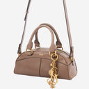 Chloé