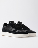 DATUM. Court 2.0 Basic Black