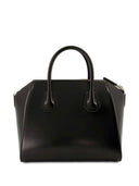Kleine Antigona-Handtasche von Givenchy aus schwarzem Leder