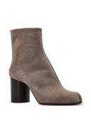Maison Margiela Tabi-Stiefeletten aus Wildleder