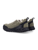 Scharfe Turnschuhe