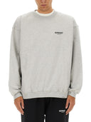 Représenter le sweat-shirt avec le logo