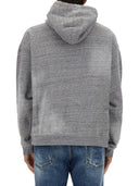 البلوز Dsquared مع الشعار