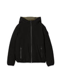Veste invicta