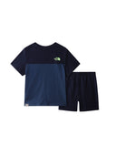 Le t-shirt d'été North Face et short