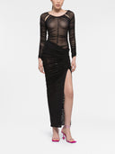 Fabryka AZ autorstwa Ester Manas wycięła siatkę