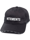 Vetements Logotipo Sombra de béisbol