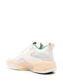 Marcas villanas negras zapatillas sucias