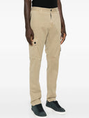 Pantaloni dell'isola di pietra bianca