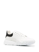Sneaker in pelle di Alexander Mc Queen Court