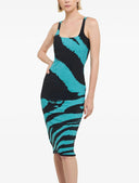 Roberto Cavalli se viste negro