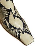 Botas de tobillo de cuero Khaite Marfa