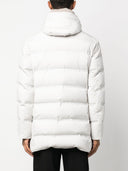 Chaqueta con capucha de reus kired
