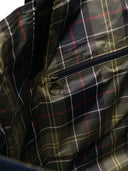 Borsa reversibile di Barbour x Maison Kitsune