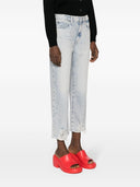 7 개의 로건 자르기 데님 청바지