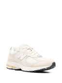 New Balance M2002 R Sneakers