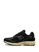 New Balance M2002 R Sneakers