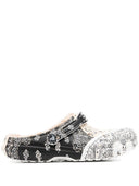 Crocs 클래식 한 늘어선 두건 막힘