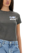 Moschino Jeans Tirt مع شعار