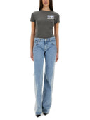 Moschino Jeans Tirt مع شعار