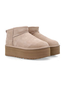 Ugg Flat Shoes