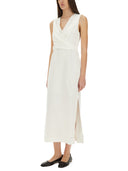 Vestido de "efecto envolvente" de Brunello Cucinelli