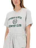Camiseta universitaria deportiva y rica