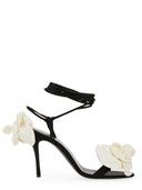 Magda Butrym Sandal med to blomster
