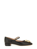Ferragamo“ Mary Jane Maxi Gancini”鞋子