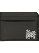Titular de la tarjeta Kenzo con logotipo
