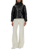 コルマーオリジナルは、襟の高い「光沢のある」ダウンジャケット