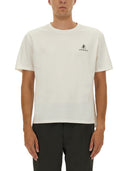 Camiseta de premiata con logotipo