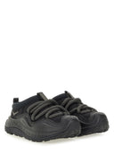 Hoka One One „Now First“ Sneaker
