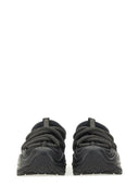 Hoka One One „Now First“ Sneaker