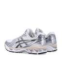 Asics Sneakers