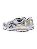 Asics Sneakers