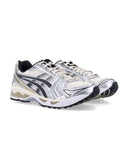 Asics Sneakers