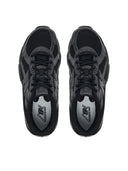 New Balance Sneaker con logotipo