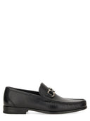 Ferragamo "stor" loafer med "kroge"