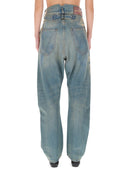 Vaqueros con hebilla trasera de Vivienne Westwood