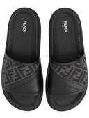 Fendi „Fendi Diagonal“ Sandale